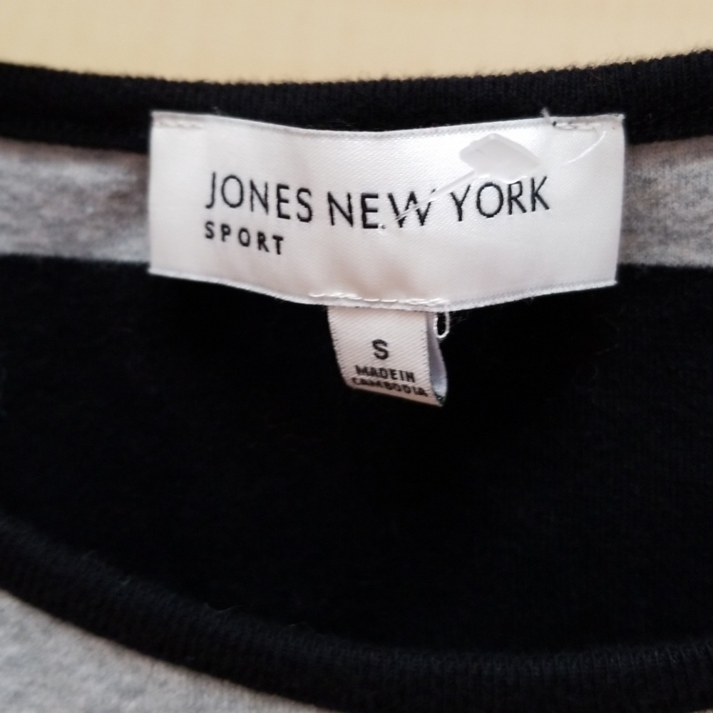 Jones of New York - Picture 3 of 4